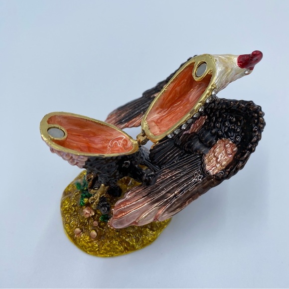 Bald Eagle Enameled Bejeweled Shiny Metal Hinged Trinket Box Magnetic Closure - Picture 7 of 9
